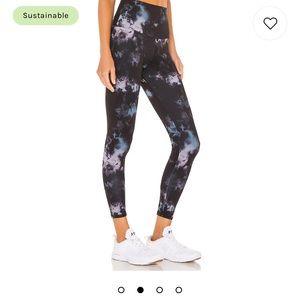 ONZIE brand new leggings!